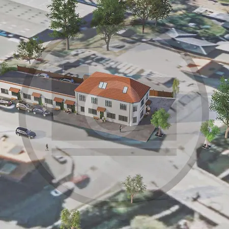 1 Bedroom Stunning In 아파트 리베